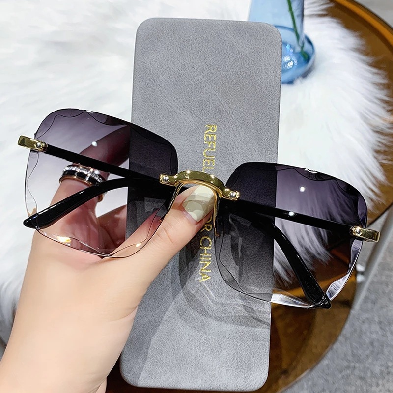 Designer Sunglasses - 1/3 adet yeni çerçevesiz kadın güneş