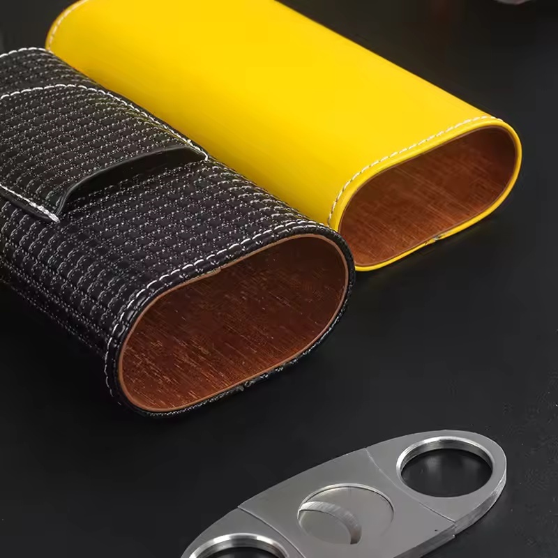 Taşınabilir Deri Puro Kutusu S - Premium Cigar Case incelemesi ve fiyatı