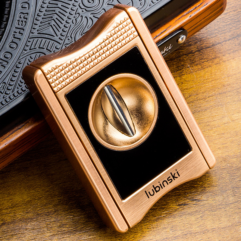 Lubinski-v-şekilli puro klip,  - Premium Cigar Case incelemesi ve fiyatı
