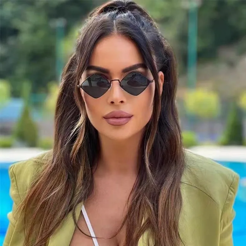 Yeni Moda Metal Elmas Şeklinde - Sunglasses Uv400 incelemesi ve fiyatı