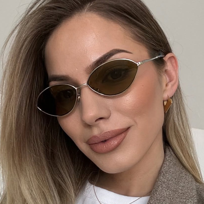 Kadınlar için Retro Kedi Gözü  - Designer Sunglasses incelemesi ve fiyatı