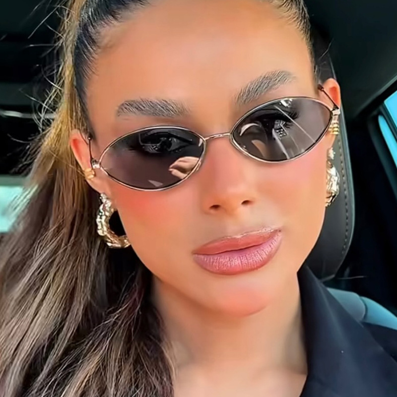 Kadınlar için Retro Kedi Gözü  - Designer Sunglasses incelemesi ve fiyatı