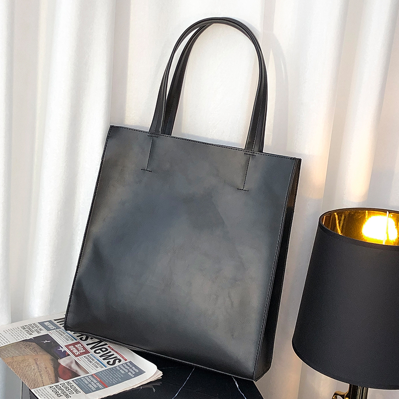 Erkekler için Minimalist Deri  - Leather Briefcase incelemesi ve fiyatı